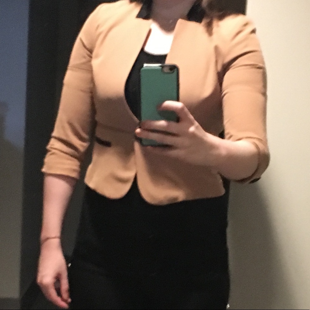 Cute Casual/Work Blazer ❤️❤️ - Picture 8 of 8